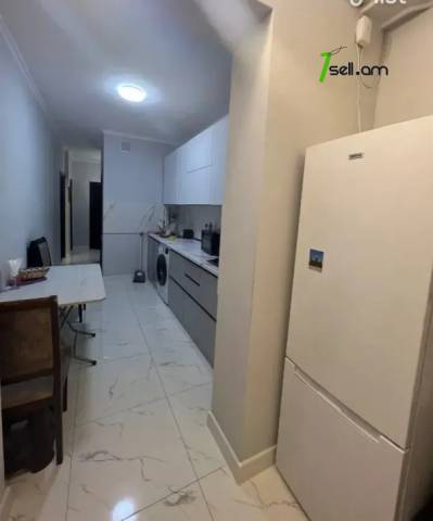 2 սենյականոց բնակարան Ռոստովյան փողոցում, 60 ք.մ., 2/9 հարկ, կապիտալ վերանորոգված