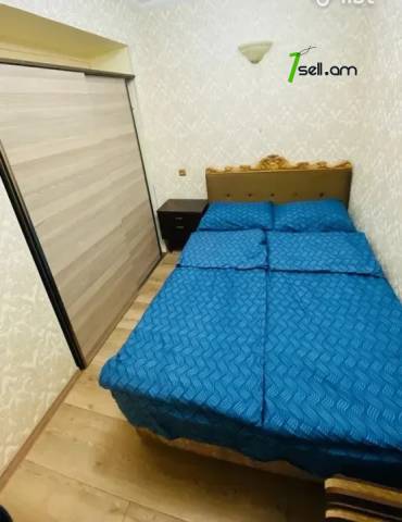 2 սենյականոց բնակարան Կոմիտասի պողոտայում, 41 ք.մ., նախավերջին հարկ, կապիտալ վերանորոգված, քարե շենք