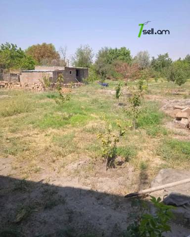 Մեկ հարկանի քարե տուն Հայկ Բժշկյանց փողոցում Հայանիստում, 150 քմ, կապիտալ վերանորոգված