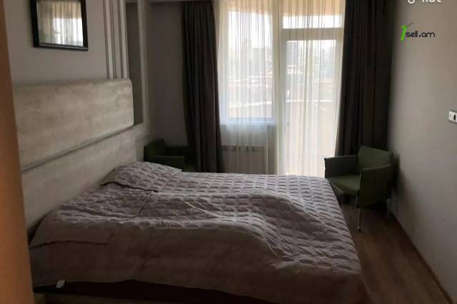 2 սենյականոց բնակարան նորակառույց շենքում Կոմիտասի պողոտայում, 90 ք.մ., բարձր առաստաղներ