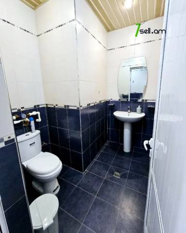 Երկու հարկանի քարե տուն Քանաքեռ Զեյթունում, 1600 ք.մ., 3+ սանհանգույց, կապիտալ վերանորոգված