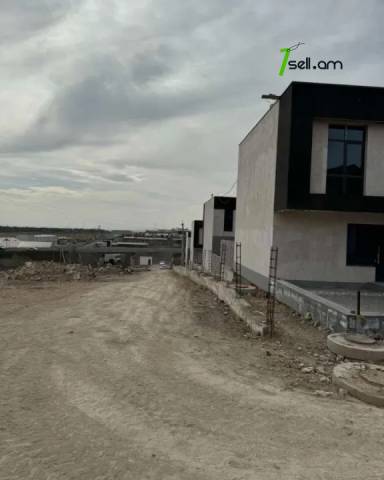 Երկու հարկանի տուն, Գ-1 թաղամաս Աջափնյակում, 125 քմ, 3+ սանհանգույց