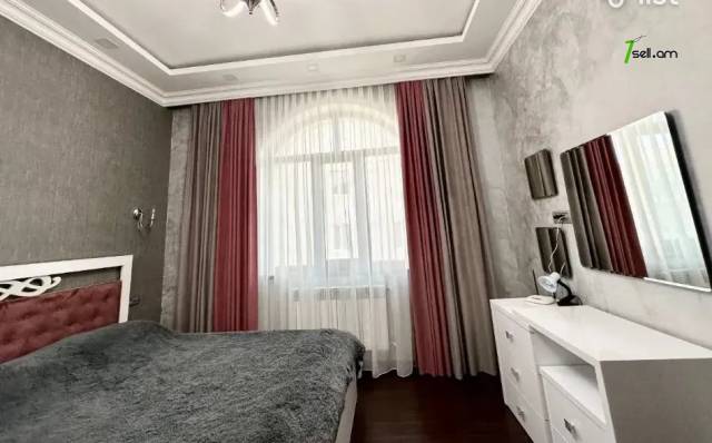 Երեք հարկանի քարե տուն, Davtashen 3rd Block Դավիթաշենում, 300 ք.մ., 3+ սանհանգույց