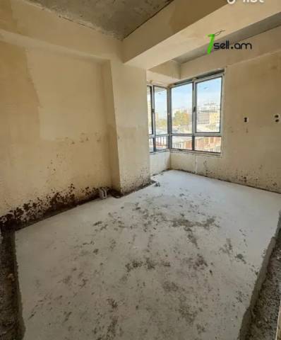 4 սենյականոց բնակարան նորակառույց շենքում Մամիկոնյանց փողոցում, 111 ք.մ., 7/14 հարկ, 2 սանհանգույց