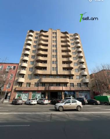 Գրասենյակային տարածք Պարոնյան փողոցում կենտրոնում, 95 քմ