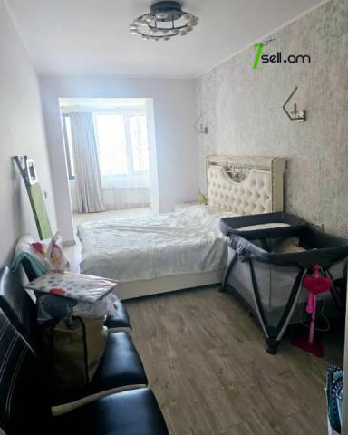 2 սենյականոց բնակարան Վահրամ Փափազյան փողոցում, 60 քմ, նախավերջին հարկ, կապիտալ վերանորոգված