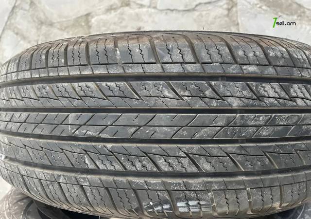 GGG. Dublestar 2hat 90% անվադողեր, 215/60 R17