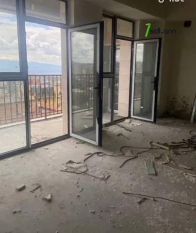 3 սենյականոց բնակարան նորակառույց շենքում Մամիկոնյանց փողոցում, 100 քմ, 13/16 հարկ, 2 սանհանգույց