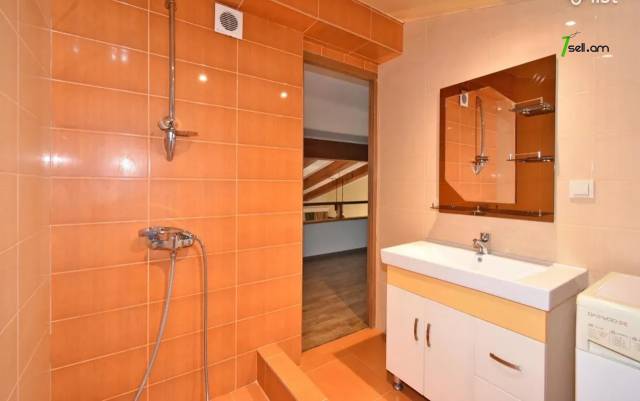 4 սենյականոց բնակարան նորակառույց շենքում Ծարավ Աղբյուրի փողոցում, 105 քմ, 2 սանհանգույց