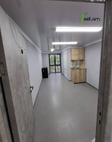 Շենք Մամիկոնյանց փողոցում Արաբկիրում, 960 քմ