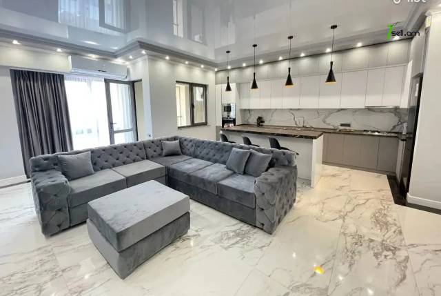 3 սենյականոց բնակարան նորակառույց շենքում Փավստոս Բուզանդի փողոցում, 101 ք.մ., 2 սանհանգույց