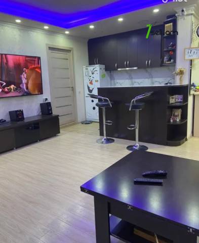 3 սենյականոց բնակարան, Դավթաշեն 4-րդ թաղամաս, 51 քմ, եվրովերանորոգված