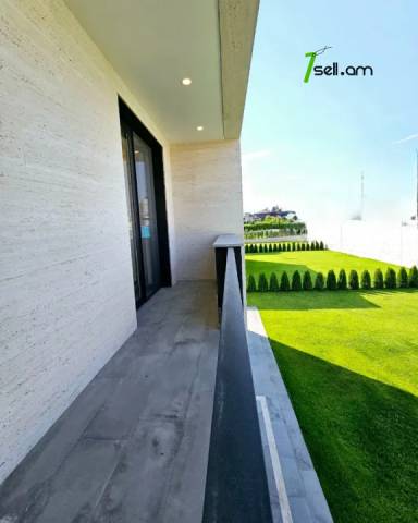 Երկու հարկանի քարե տուն, Վահագնի Թաղամաս Աջափնյակում, 800 ք.մ., 3+ սանհանգույց