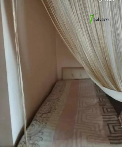 2 սենյականոց բնակարան Զորավար Անդրանիկի փողոցում, 54 ք.մ., նախավերջին հարկ, բարձր առաստաղներ