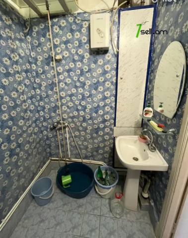 3 սենյականոց բնակարան Զաքարիա Քանաքեռցու փողոցում, 79 քմ, 6/9 հարկ, մի քանի պատշգամբ