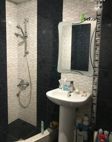 3 սենյականոց բնակարան, Դավթաշեն 1-ին թաղամաս, 90 ք.մ., եվրովերանորոգված