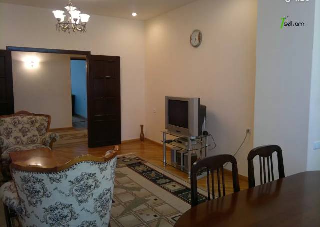 4 սենյականոց բնակարան Կոմիտասի պողոտայում, 110 ք.մ., բարձր առաստաղներ, նախավերջին հարկ