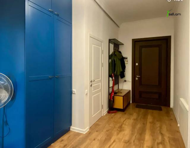 2 սենյականոց բնակարան նորակառույց շենքում Գրիբոյեդովի փողոցում, 70 քմ, 13/16 հարկ, բարձր առաստաղներ