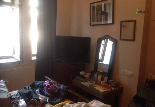 Երկու հարկանի քարե տուն Վարշավյան փողոցում Քանաքեռ Զեյթունում, 800 ք.մ., կապիտալ վերանորոգված