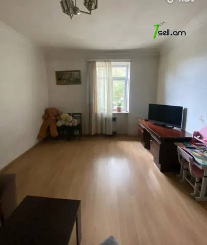 1 սենյականոց բնակարան նորակառույց շենքում Հրաչյա Ներսիսյան փողոցում, 36 ք.մ., 2/5 հարկ