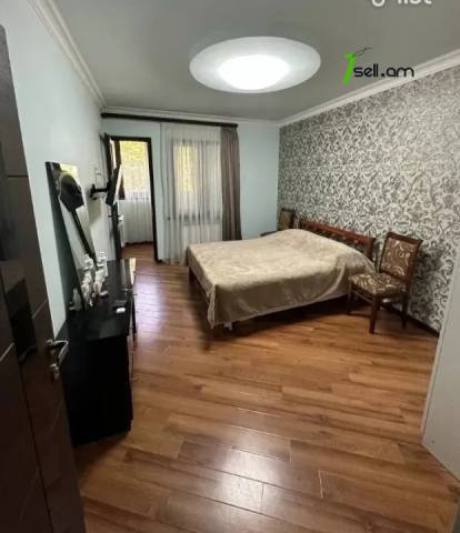 3 սենյականոց բնակարան, Դավթաշեն 4-րդ թաղամաս, 98 քմ, 2/9 հարկ, 2 սանհանգույց, կապիտալ վերանորոգված