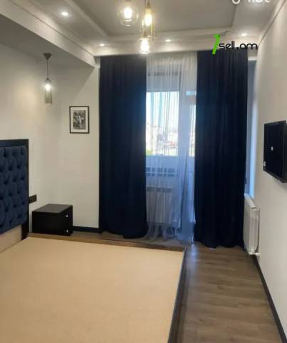 2 սենյականոց բնակարան նորակառույց շենքում Կոմիտասի պողոտայում, 94 քմ, 11/16 հարկ, բարձր առաստաղներ