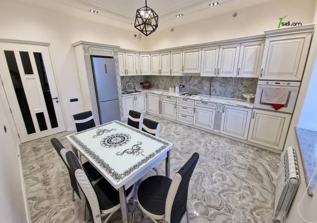 Երկու հարկանի քարե տուն, Նոյ թաղամաս Մալաթիա Սեբաստիայում, 770 քմ, 3+ սանհանգույց