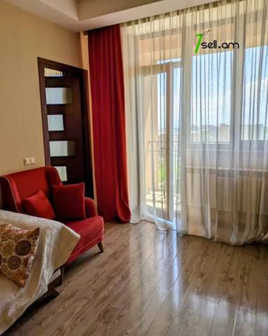 3 սենյականոց բնակարան նորակառույց շենքում Սասնա Ծռերի փողոցում, 80 քմ, 14/17 հարկ, բարձր առաստաղներ