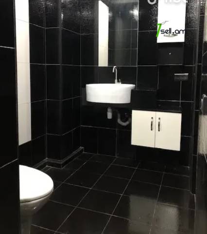 3 սենյականոց բնակարան նորակառույց շենքում Գյուլբենկյան փողոցում, 76 ք.մ., 7/14 հարկ