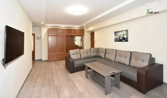 3 սենյականոց բնակարան Մեսրոպ Մաշտոցի պողոտայում, 73 քմ, եվրովերանորոգված