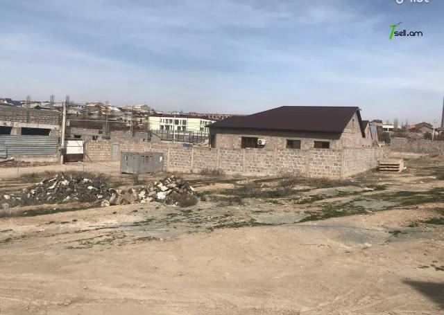 Հողատարածք բնակելի շինությունների համար Լուկաշինի փողոցում Աջափնյակում, 500 ք.մ.