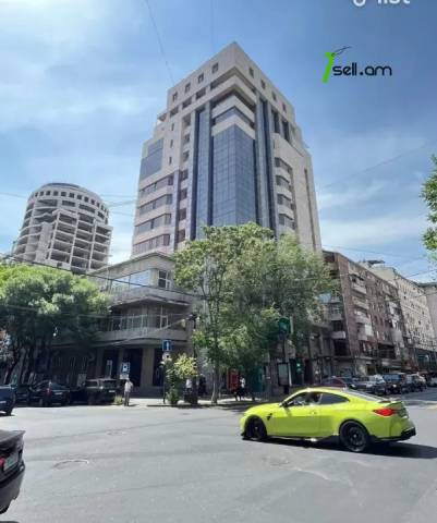 5 սենյականոց բնակարան նորակառույց շենքում Աբովյան փողոցում, 225 քմ, 6/14 հարկ, 3+ սանհանգույց