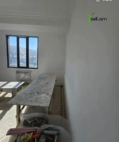 5 սենյականոց բնակարան նորակառույց շենքում Չարենցի փողոցում, 155 քմ, 11/17 հարկ, 2 սանհանգույց