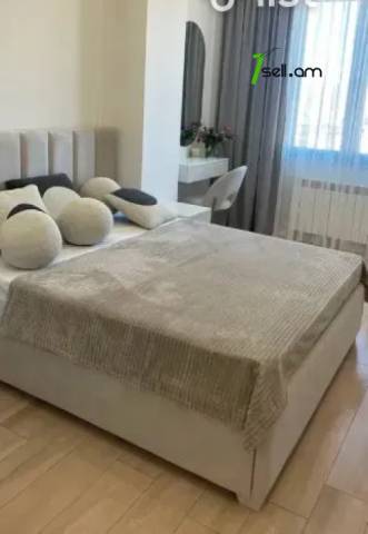 3 սենյականոց բնակարան նորակառույց շենքում Հովսեփ Արղության փողոցում, 82 քմ, 10/15 հարկ