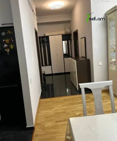 2 սենյականոց բնակարան նորակառույց շենքում Պարույր Սևակի փողոցում, 54 ք.մ., բարձր առաստաղներ