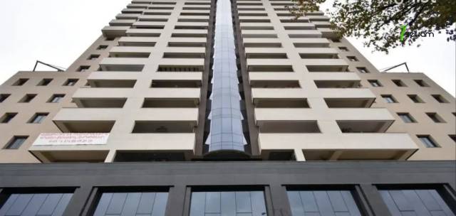 3 սենյականոց բնակարան նորակառույց շենքում Կոմիտասի պողոտայում, 85 ք.մ., 12/17 հարկ, բարձր առաստաղներ