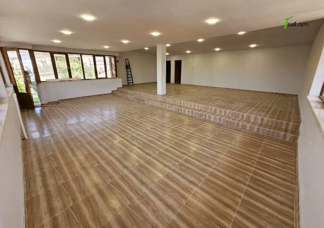 Բազմաֆունկցիոնալ գույք Էրեբունիում, 600 ք.մ.