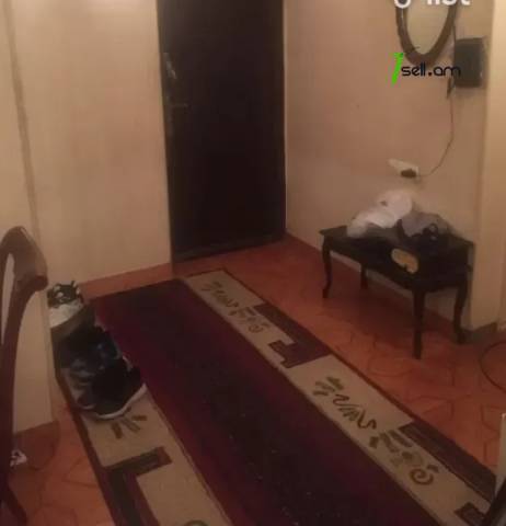 3 սենյականոց բնակարան, Ավան-Առինջ 1-ին միկրոշրջան, 82 ք.մ., 7/9 հարկ, մասնակի վերանորոգում