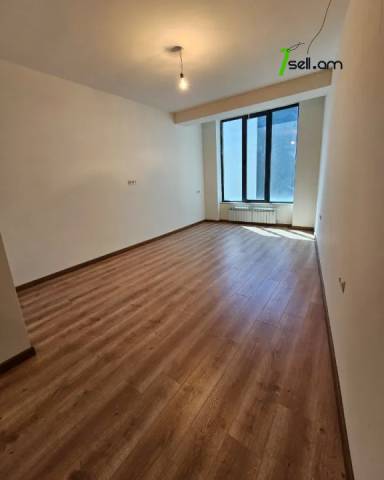 Չորս հարկանի տուն, Հյուսիսային ճառագայթ Արաբկիրում, 660 ք.մ., 3+ սանհանգույց, կապիտալ վերանորոգված