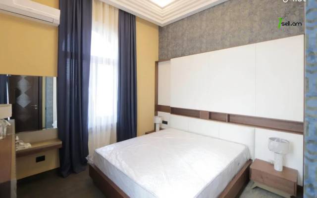2 սենյականոց բնակարան Կոմիտասի պողոտայում, 65 ք.մ., բարձր առաստաղներ, դիզայներական ոճով վերանորոգված