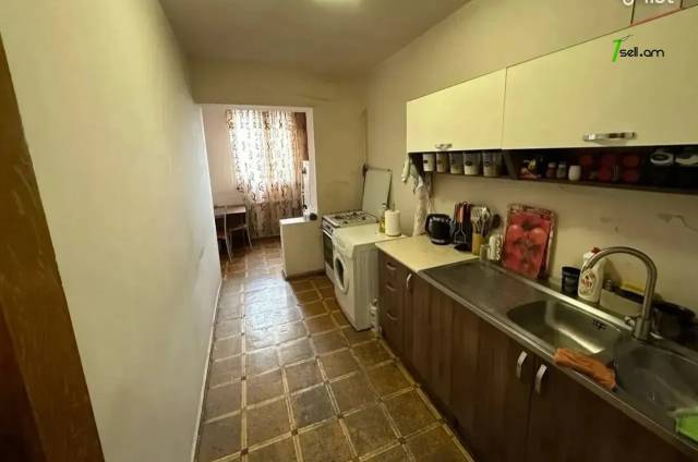 2 սենյականոց բնակարան, Մելիք Մելիքյան փողոցի նրբանցք, 65 քմ, 5/9 հարկ, կոսմետիկ վերանորոգում