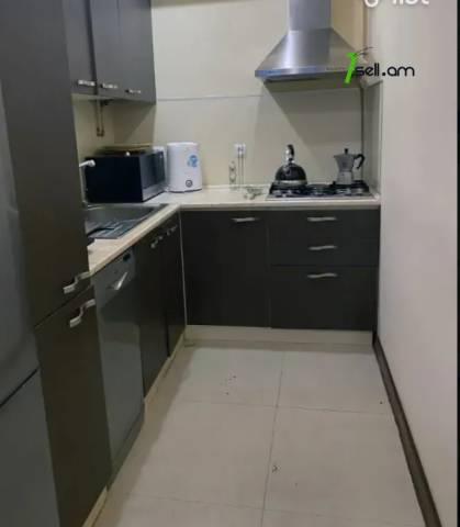 5 սենյականոց բնակարան Լեփսիուսի փողոցում, 137 քմ, 1/5 հարկ, կապիտալ վերանորոգված