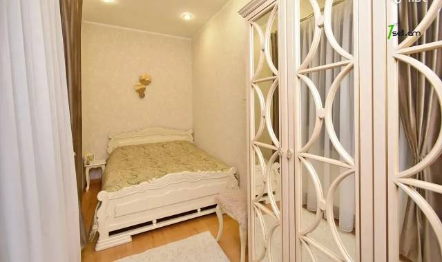 4 սենյականոց բնակարան Էրեբունու փողոցում, 104 ք.մ., 3/5 հարկ, բարձր առաստաղներ