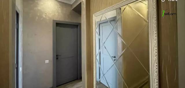 4 սենյականոց բնակարան նորակառույց շենքում Վերին Անտառային փողոցում, 100 ք.մ., նախավերջին հարկ