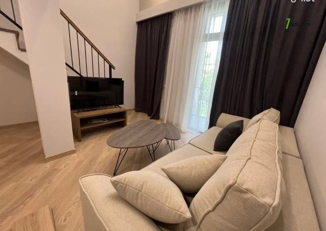 2 սենյականոց բնակարան Նալբանդյան փողոցում, 42 քմ, նախավերջին հարկ, բարձր առաստաղներ