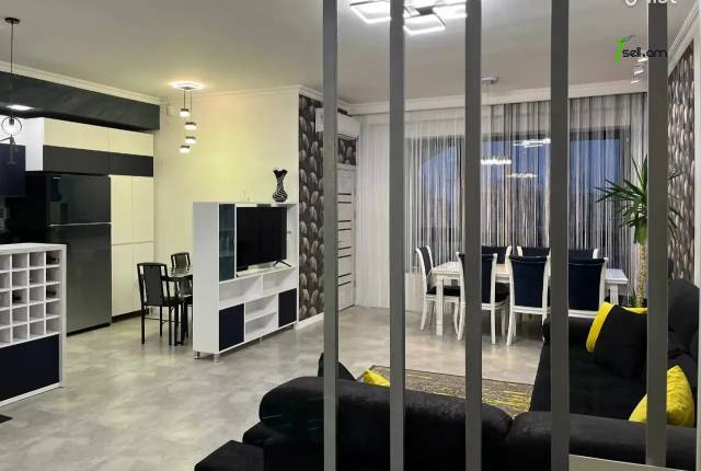 4 սենյականոց բնակարան նորակառույց շենքում Արգիշտի փողոցում, 115 ք.մ., 3+ սանհանգույց