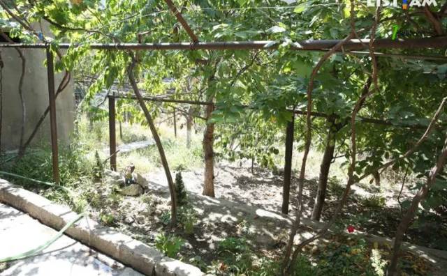 Մեկ հարկանի քարե տուն Մարշալ Բաղրամյան պողոտայում Արաբկիրում, 500 ք.մ., 2 սանհանգույց