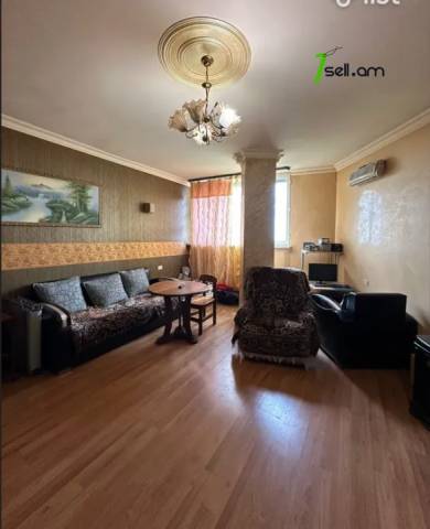 4 սենյականոց բնակարան, Նորաշեն թաղամաս, 98 քմ, 4/16 հարկ, եվրովերանորոգված, քարե շենք