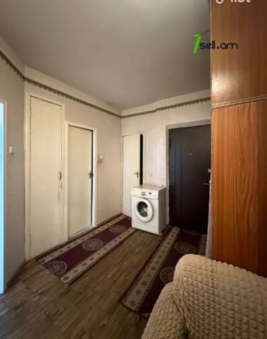 3 սենյականոց բնակարան Բաշինջաղյան փողոցում, 65 քմ, 10/16 հարկ, մի քանի պատշգամբ