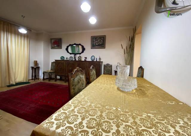Երկու հարկանի թաունհաուզ, Վահագնի Թաղամաս Աջափնյակում, 265 ք.մ., 3+ սանհանգույց